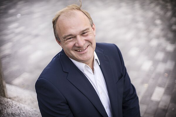 Ed Davey headshot